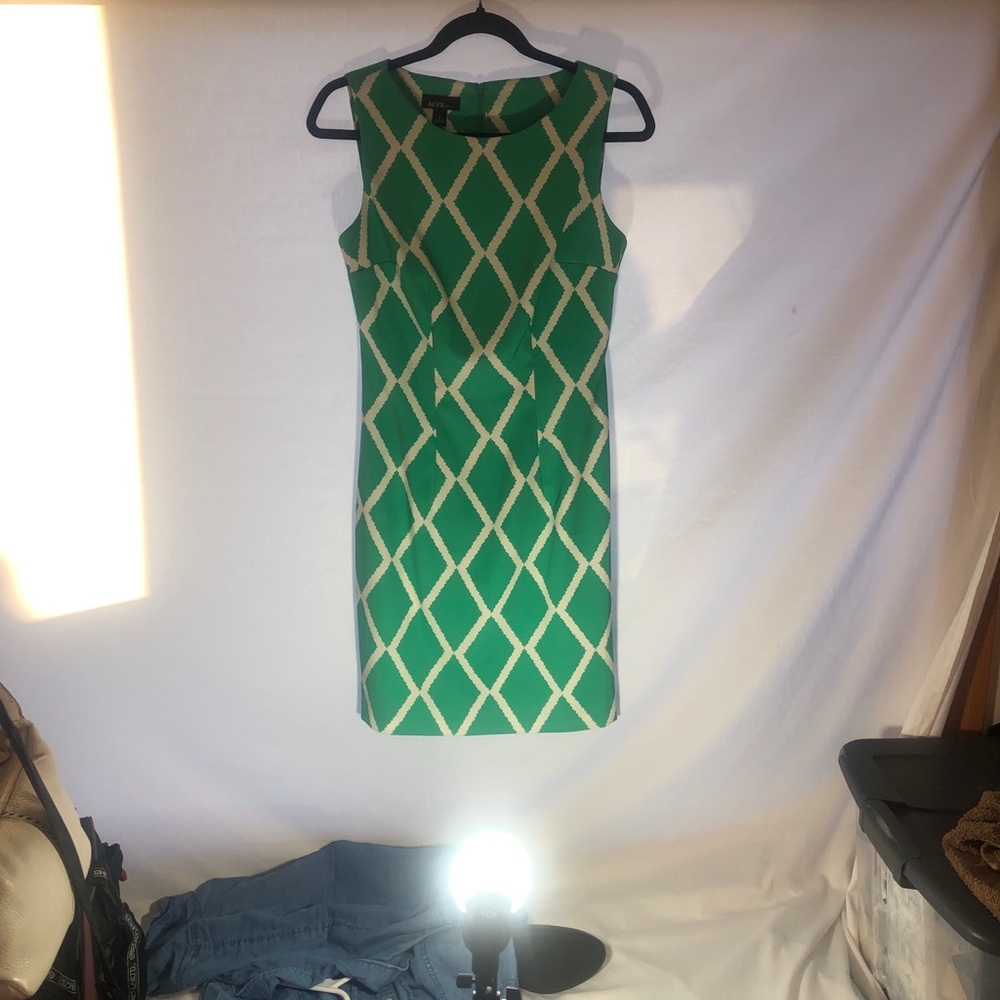 Alyx Green Geometric Midi Sheath Dress Size 4 - Picture 9 of 16